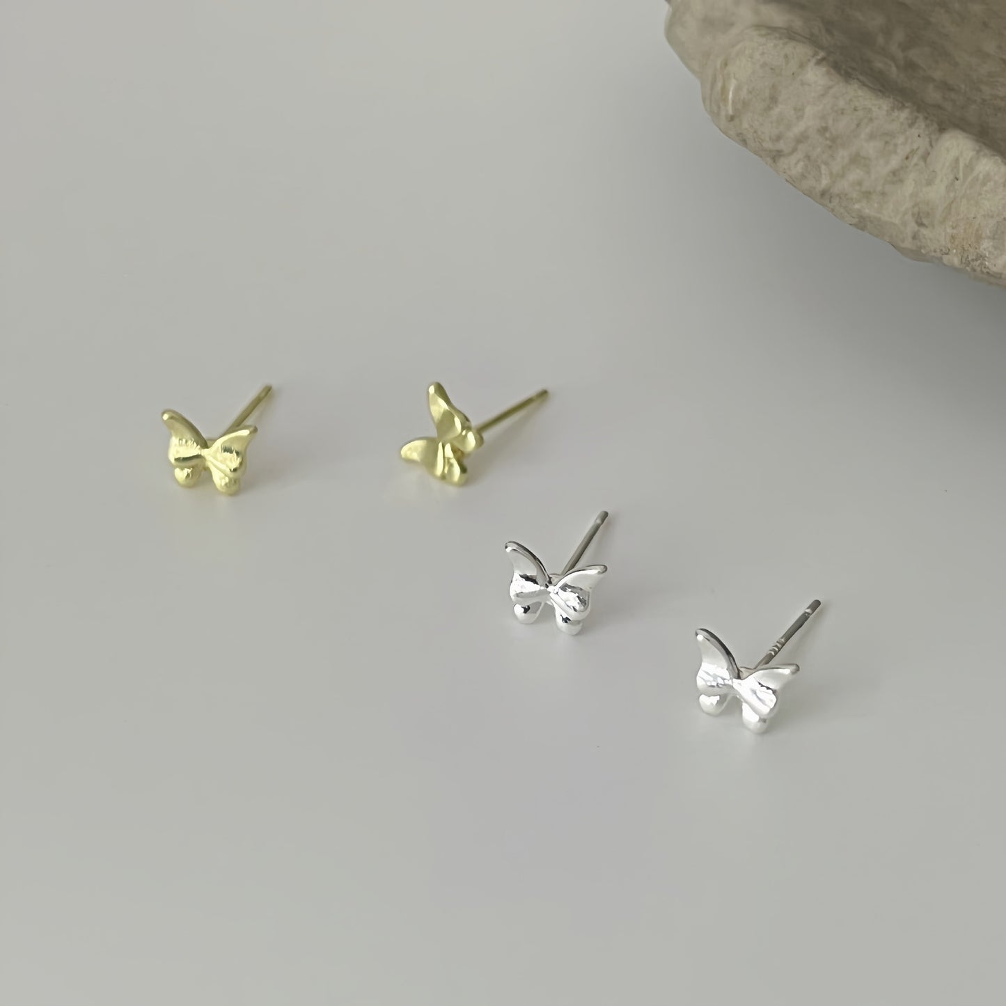 Butterfly Glossy Simple Ear Bone Niche Design Earrings