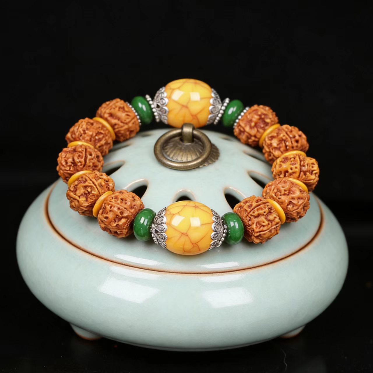 Bodhi Seeds Beeswax Prayer Hand Toy Bracelet