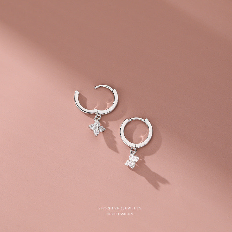Clip Korean Style Simple Graceful Diamond Four-leaf Live Ear Buckle