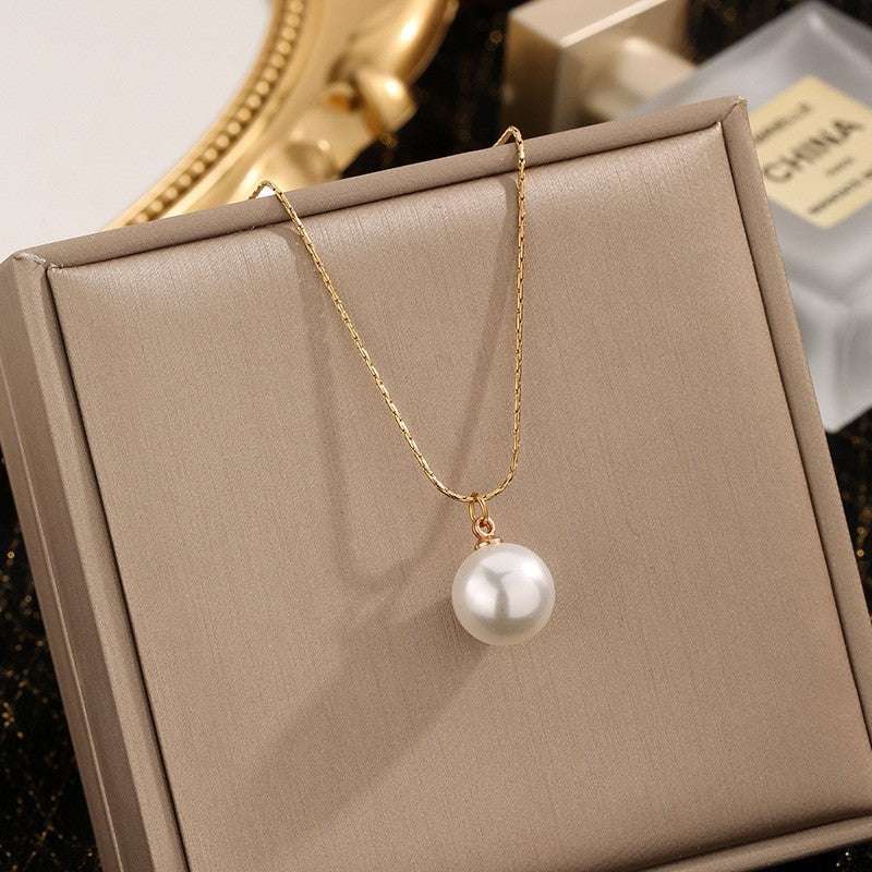 Women's Does Not Fade Temperament Entry Lux Necklaces