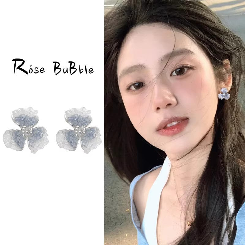 Women's Pink Gradient Crystal Flower High-grade Simple Stud Earrings