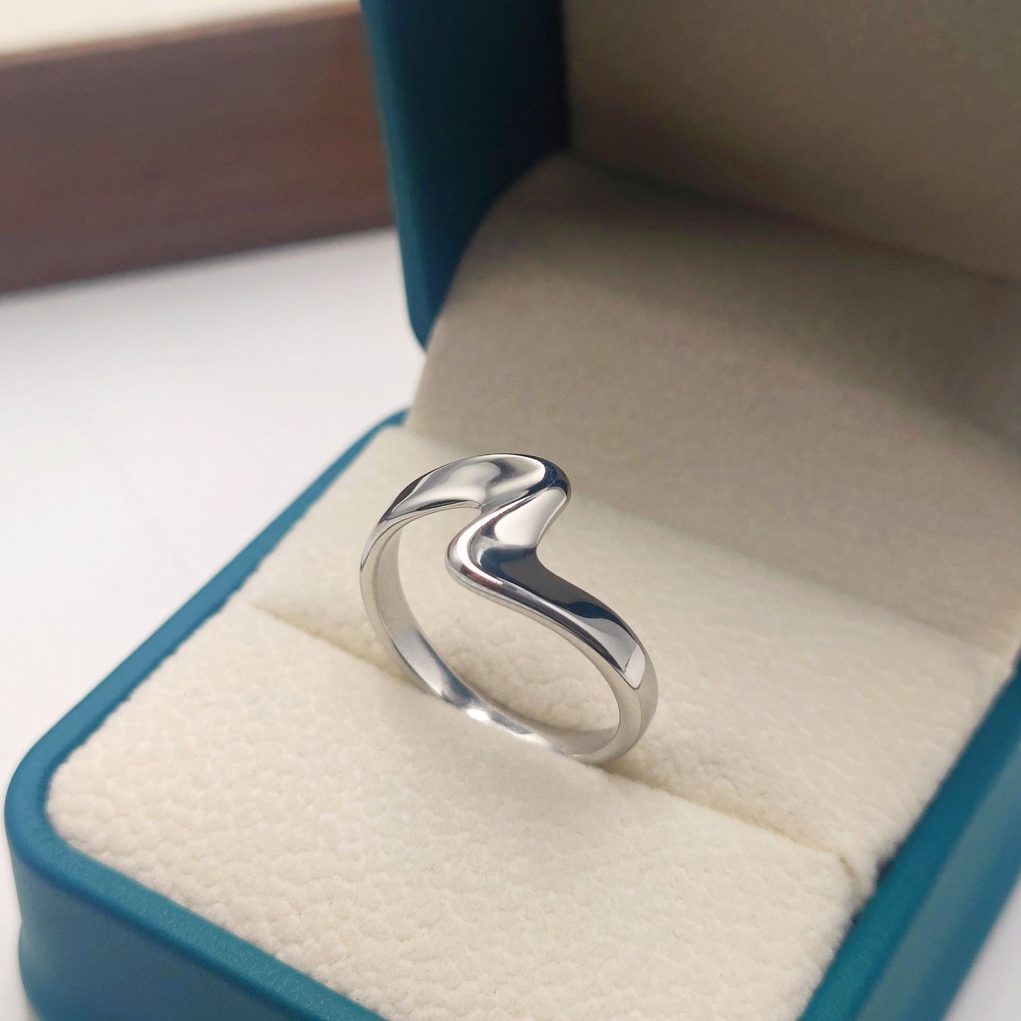 Wind Stainless Steel Vacuum Gold Plating Ring