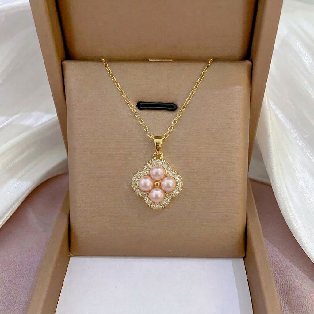 Design Rotating Bauhinia Zircon Flower Gas Clavicle Chain Necklace