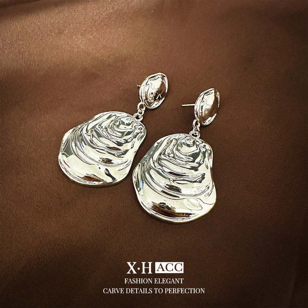 Fashionable Metal Texture Light Luxury Simple Earrings