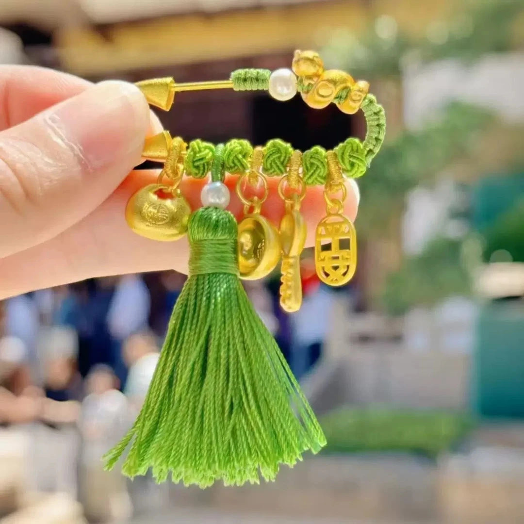 Creative Gifts Ma Jin Ranking Title Pin Brooches