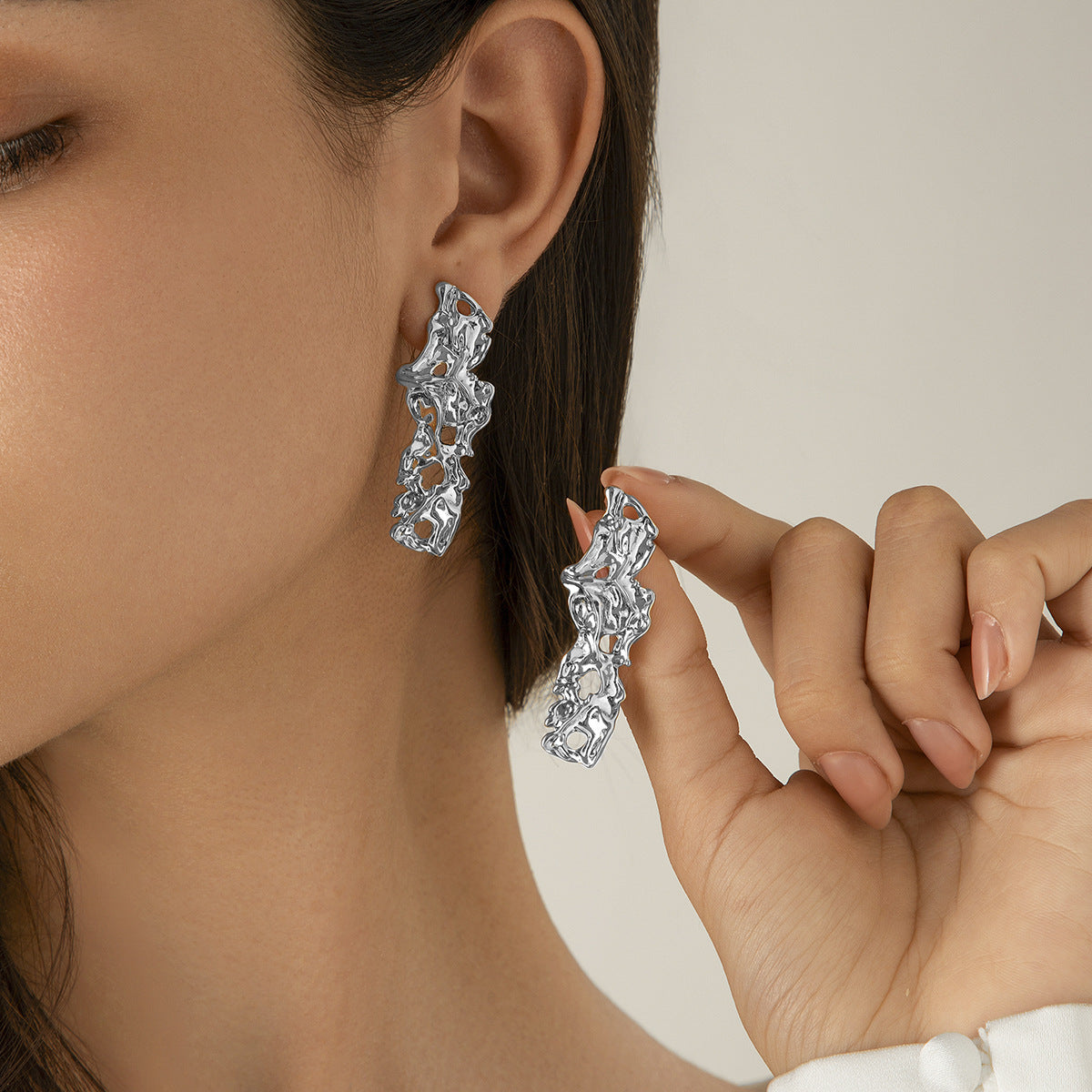 Women's Style Exaggerated Irregular Ear Punk Metal Fold Water Stud Earrings