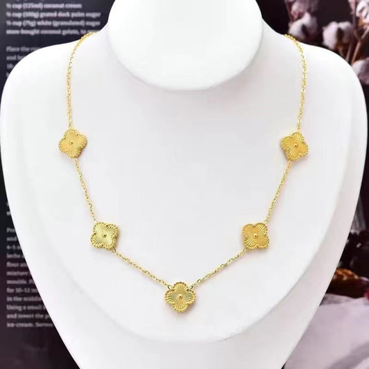 Women's Fashionable Elegant Four-leaf Flower Collarbone Set Necklaces