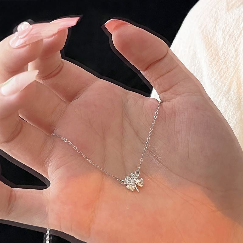 Luxury Special Interest Light Clavicle Girlfriend Birthday Necklace