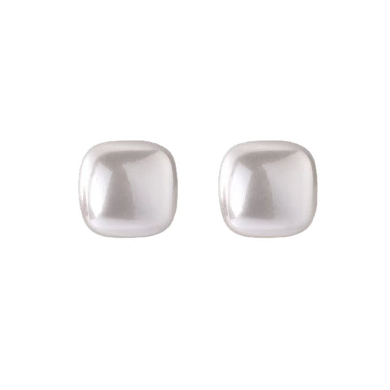 Women's Small Sugar Cube Pearl For Light Luxury Minority Stud Earrings