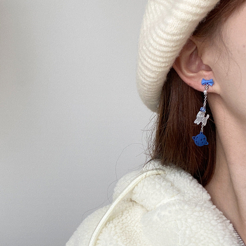 Design Sier Needle Klein Blue Bow Earrings