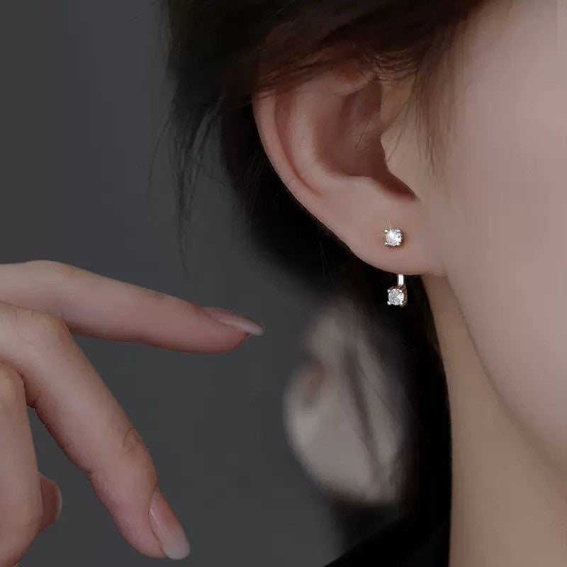 Women's Small Simple Hollow Pearl High-grade Refined Stud Earrings