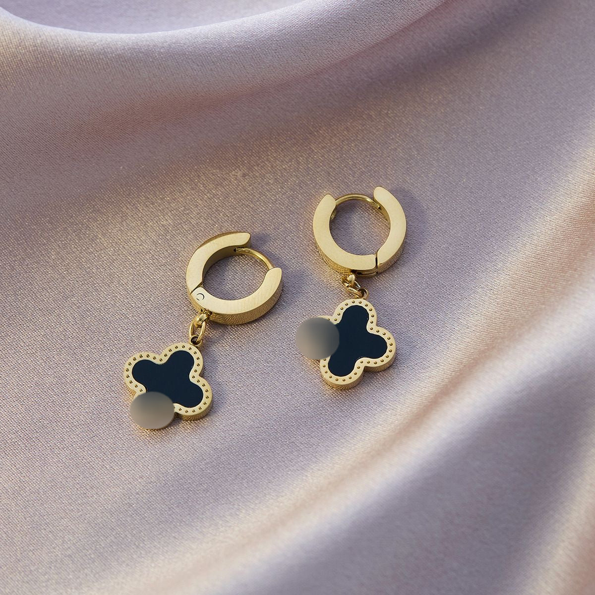 Lucky Four-leaf Clover Titanium Steel Gold Plating Fashion Earrings