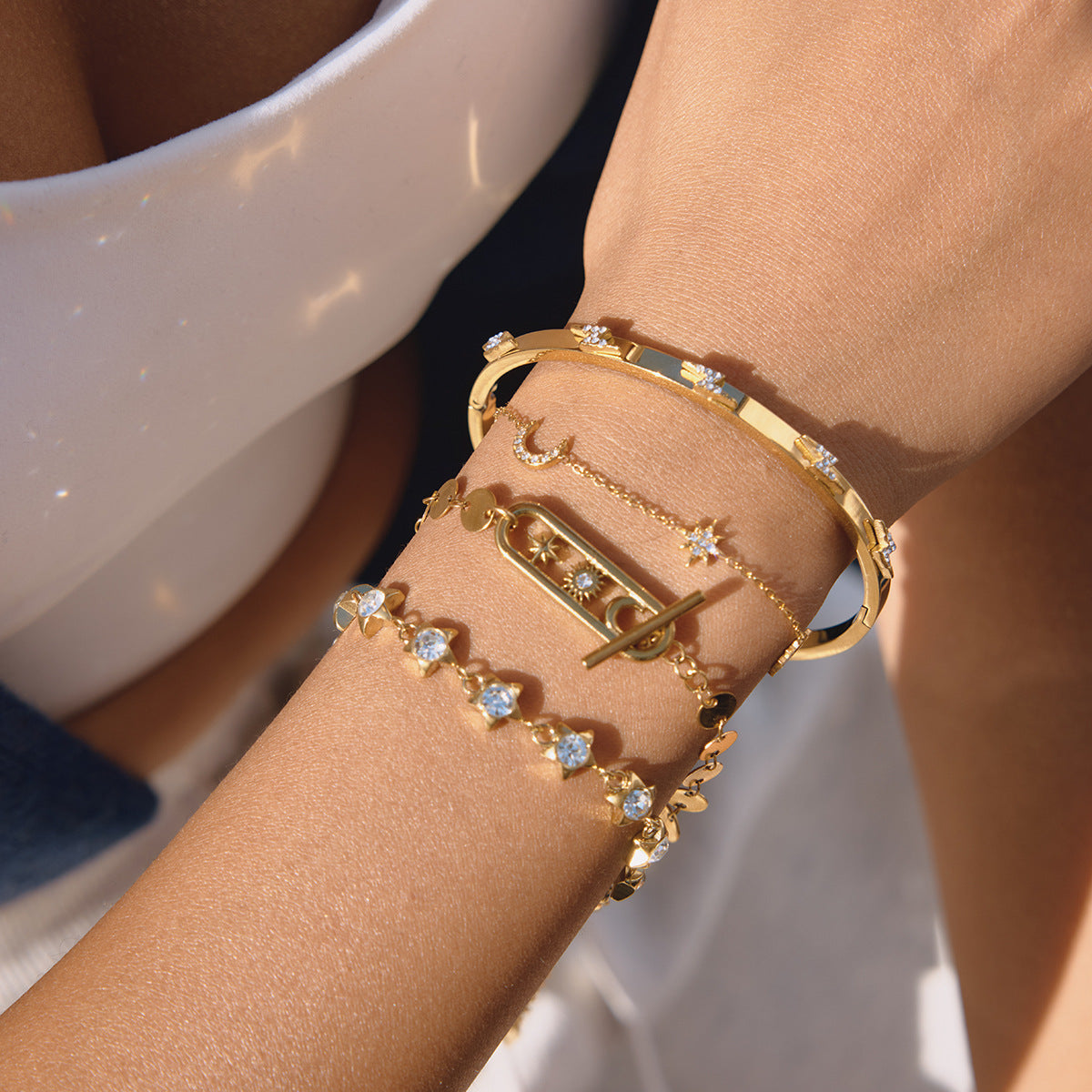 Women's Steel Rhinestone Star Moon Buckle Light Luxury Minority Decoration Bracelet