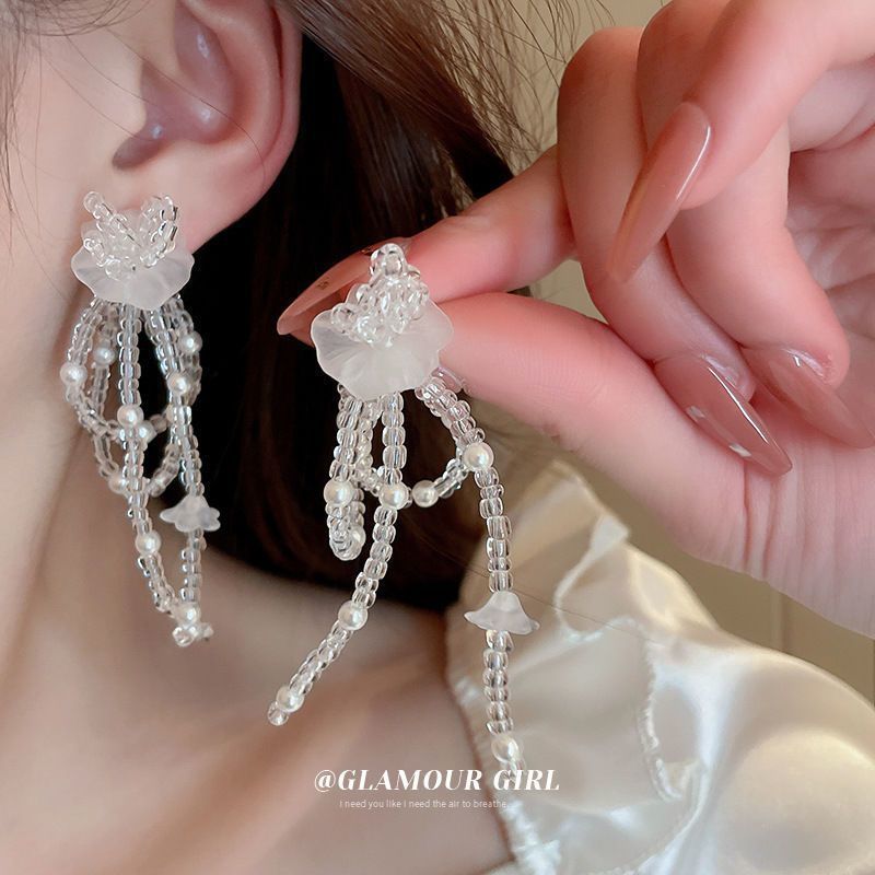 Dopamine Vacation Style Sier Needle Bead Flower Delicate Indie Earrings