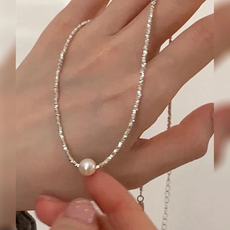 Women's Pearl With Broken High-grade Niche Clavicle Necklaces