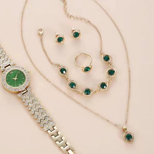 Crystal Love Female Graceful Personality Heart Earrings