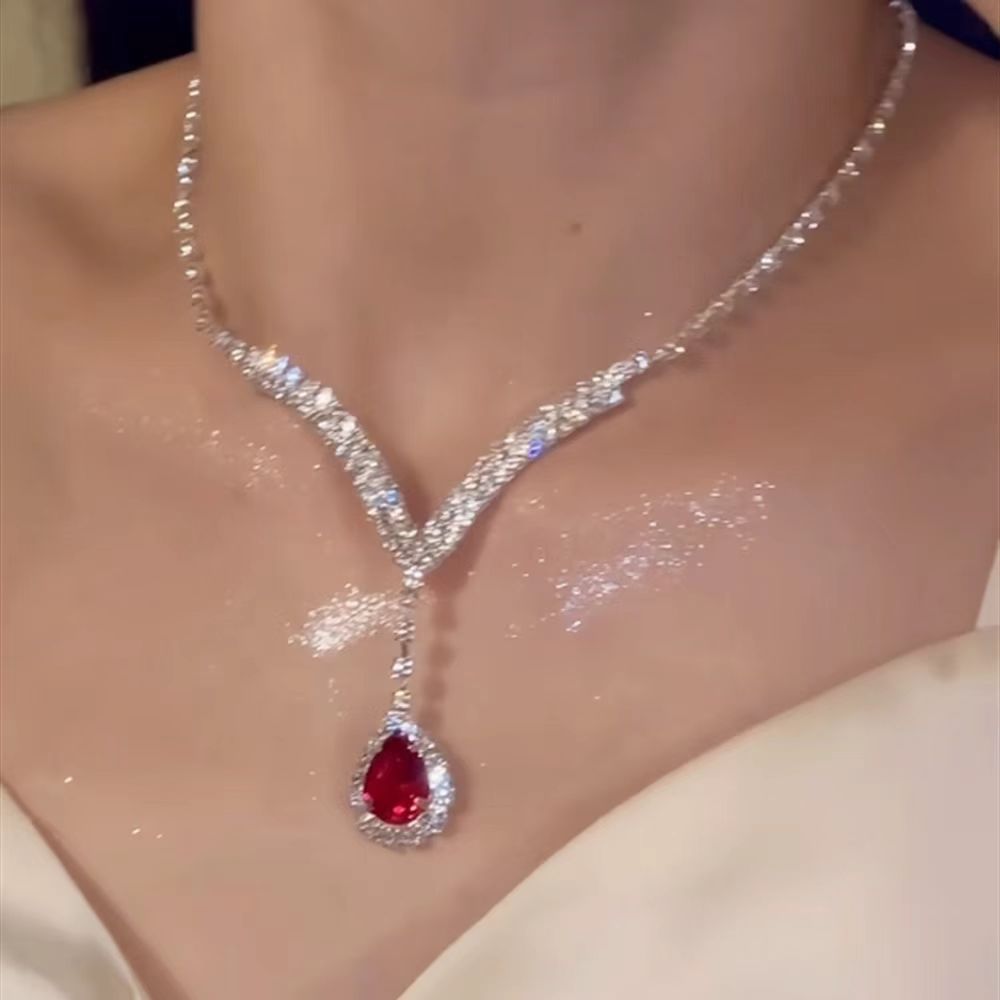 Minority Fashion High Sense Temperament Wild Clavicle Necklaces