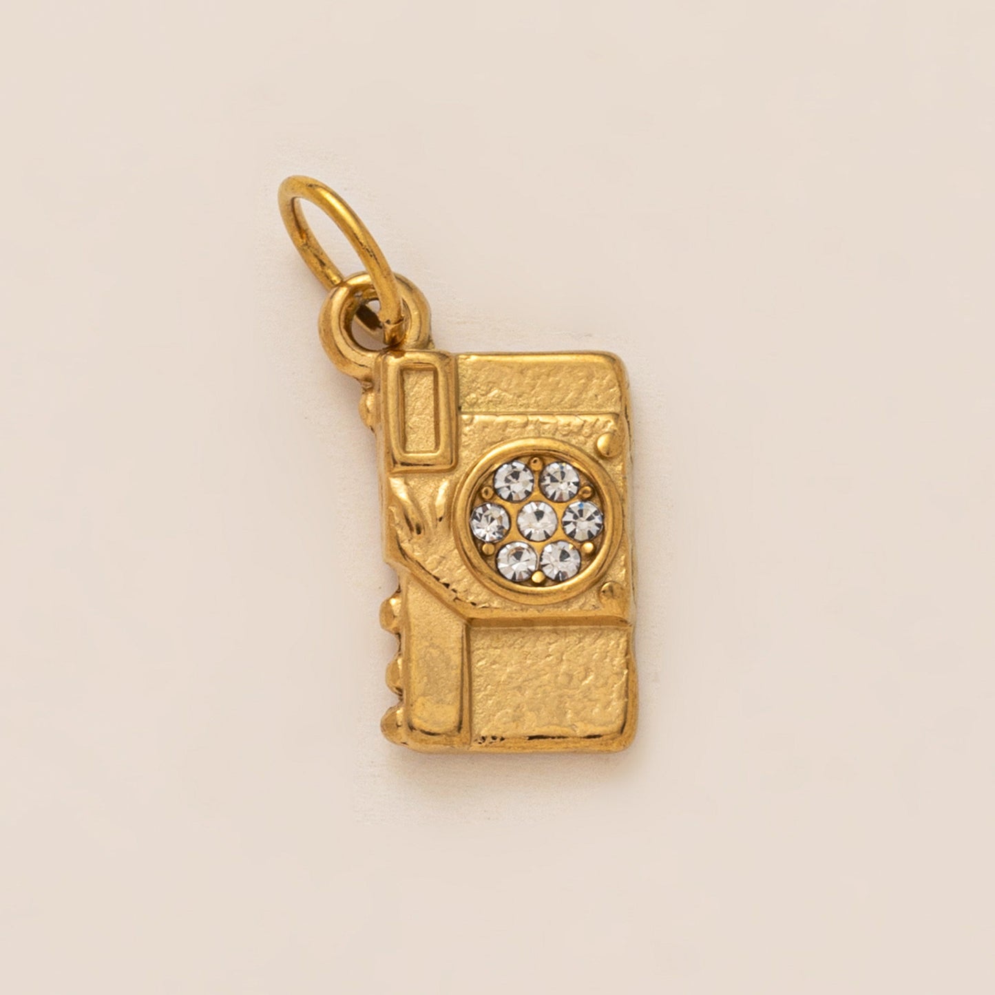 Innovative Volleyball Hockey Furnace Vacuum Gold Pendants