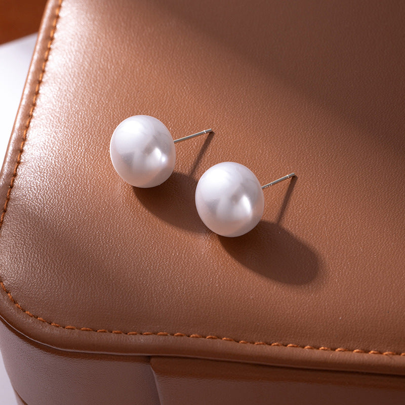Bread Pearl Female Sier Needle High-grade Light Luxury Shell Pearls Stud Earrings