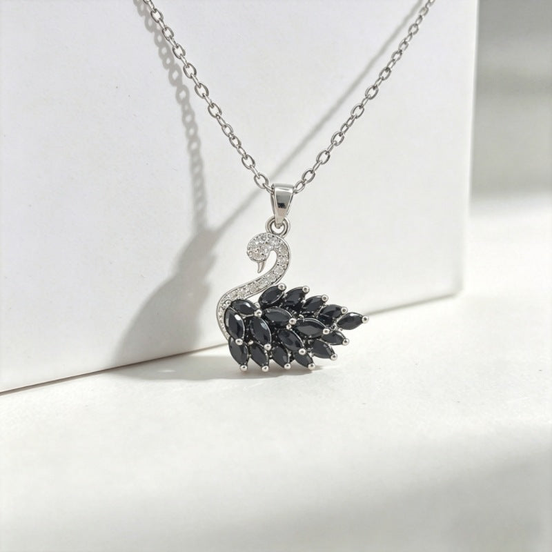 Luxury Copper Micro Female Swan Love Ocean Series Necklace
