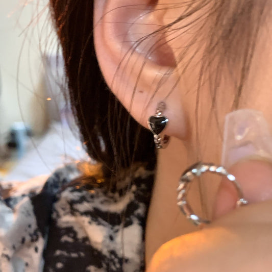 Women's Before Sleep Dark Love Heart Female Niche Design Advanced Stud Earrings