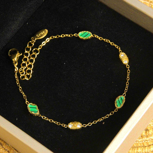 Women's Lucky Diamond Four-leaf Clover Vacuum Electroplating Fashionable All Bracelets