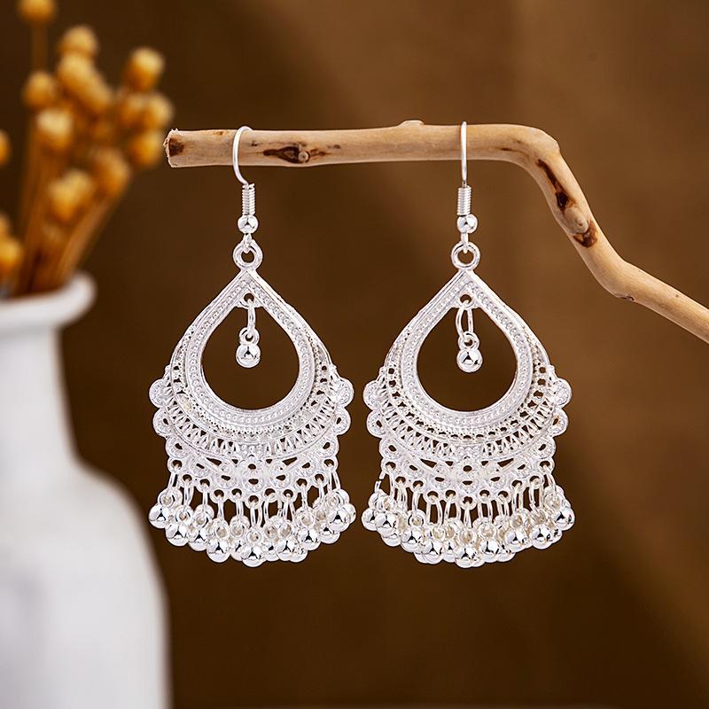 Miao Sier Personality Hollow Out Leaf-shaped Fashion Earrings
