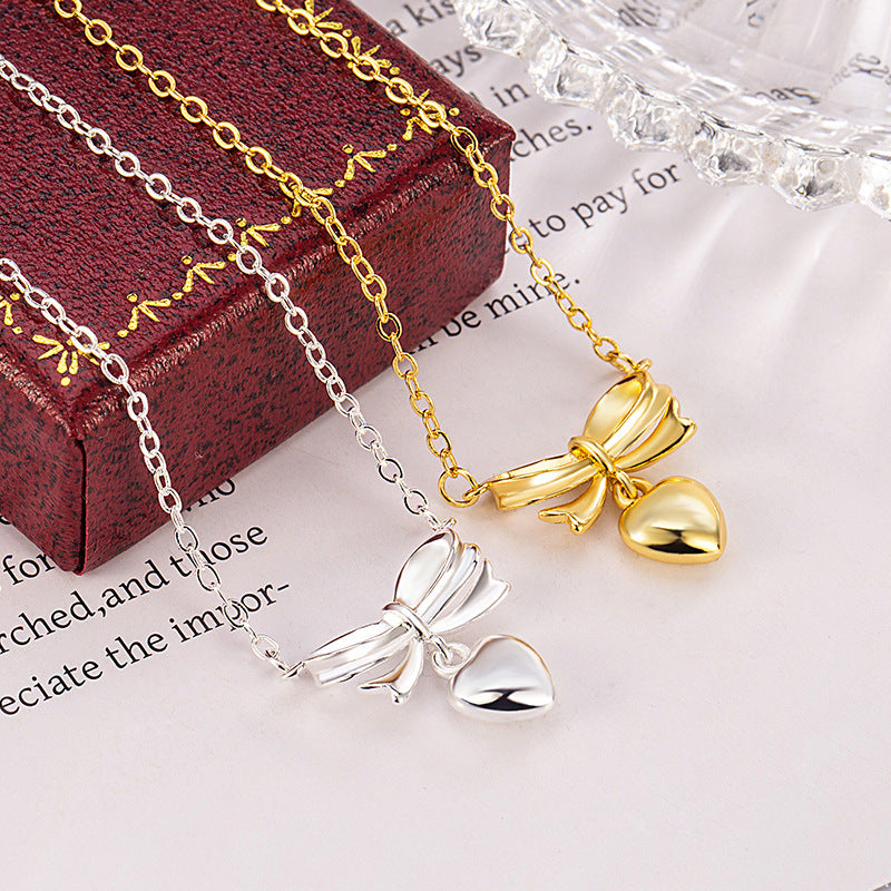 Love Female Niche Sweet Exquisite Light Luxury Heart Peach Necklaces