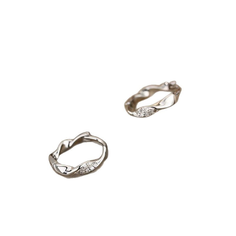 Luxury High-grade Twist Clip Geometric U-shaped Ear Buckle