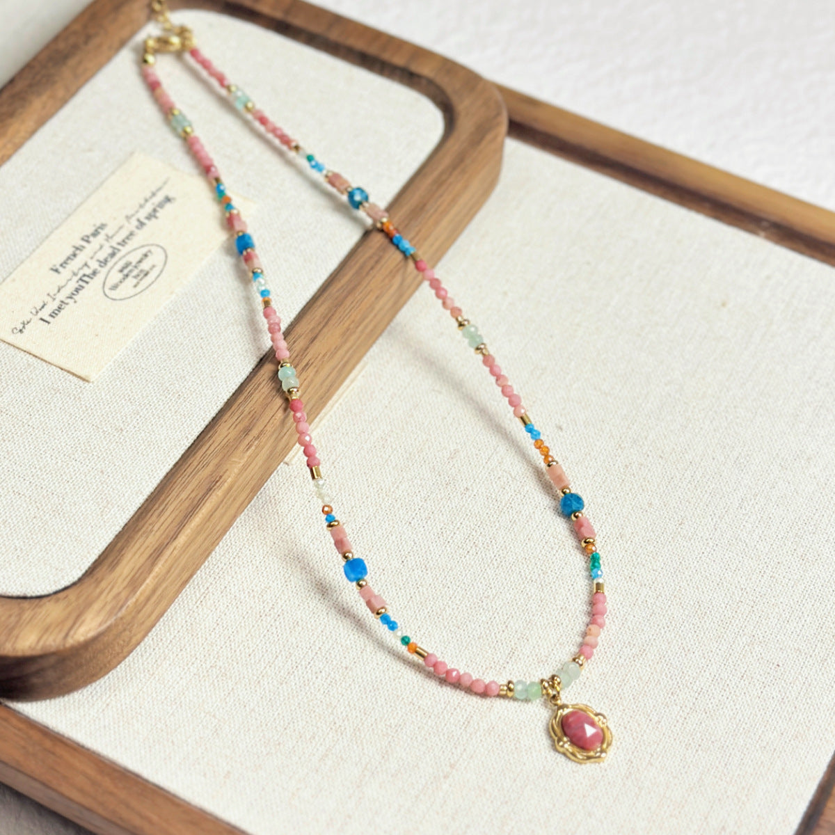 Women's Style Pink Rose Stone Beaded High Sense Light Luxury Minority Necklace