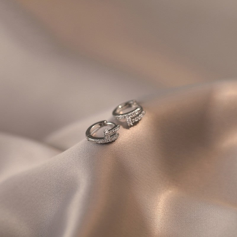 Women's Full Diamond Nail Ear Clip Light Luxury Minority High-grade Commuting Rings