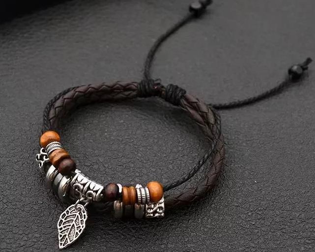 Women's & Men's Casual Retro Cowhide Hand Weaving British Bracelets