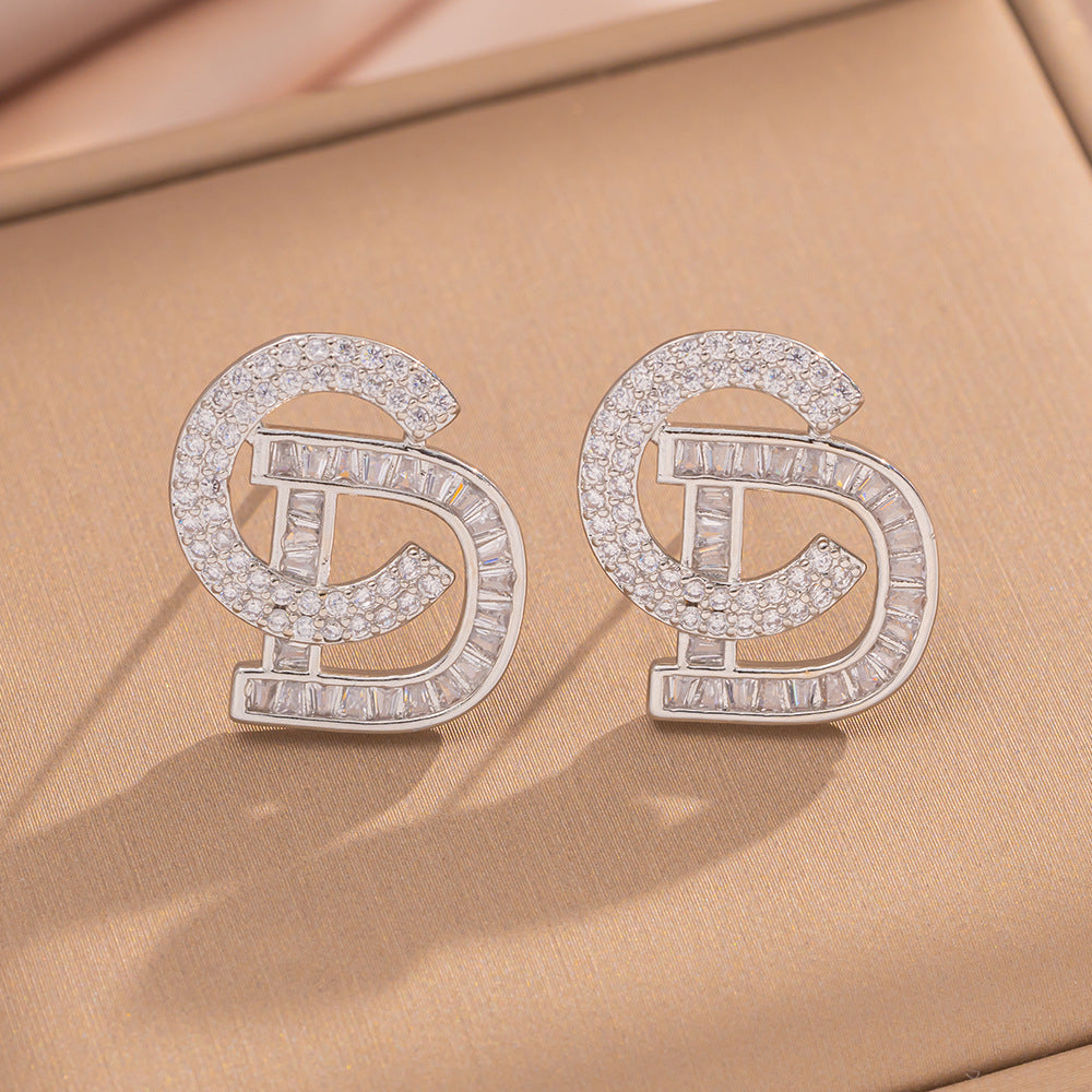 Simple Classic All Match Fashion Zircon Earrings