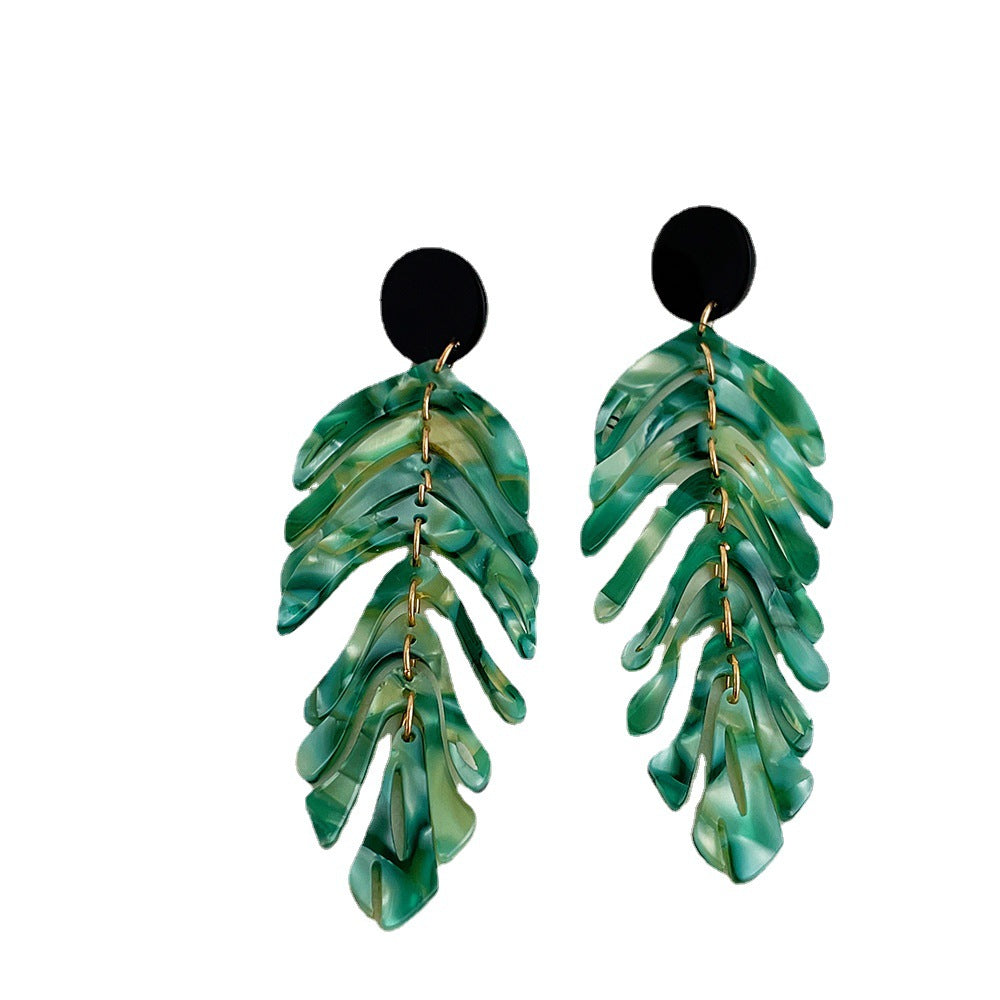 Leaf Shaped Female High Profile Retro Earrings