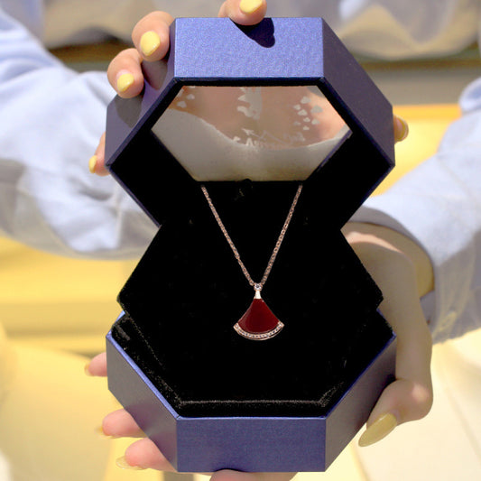Small Skirt Female Fan Shell Fashion Simple Niche Necklace
