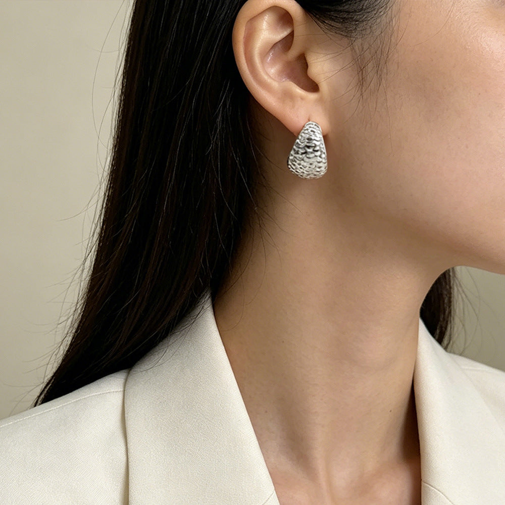 Simple Geometric Ellipse Clip Vintage Light Luxury High-grade Niche Ear Buckle