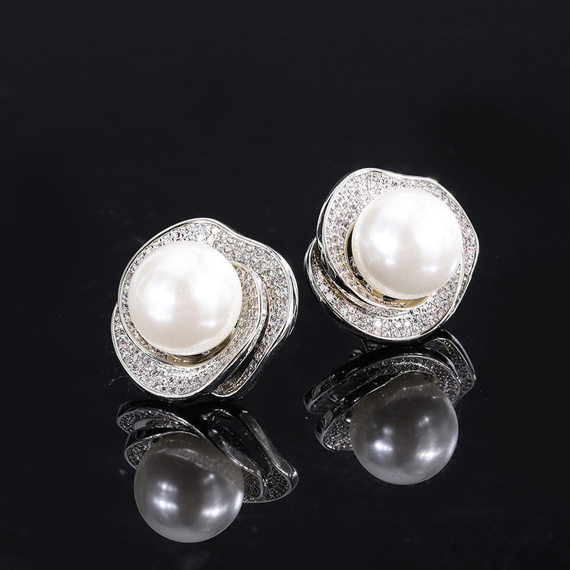 Sheng Jewelry White Shell Beads Rose Geometric Independent Pendants