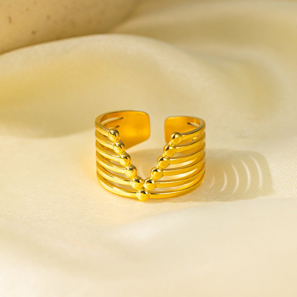 Stainless Steel Gold-plated Love Heart Flowers Rings