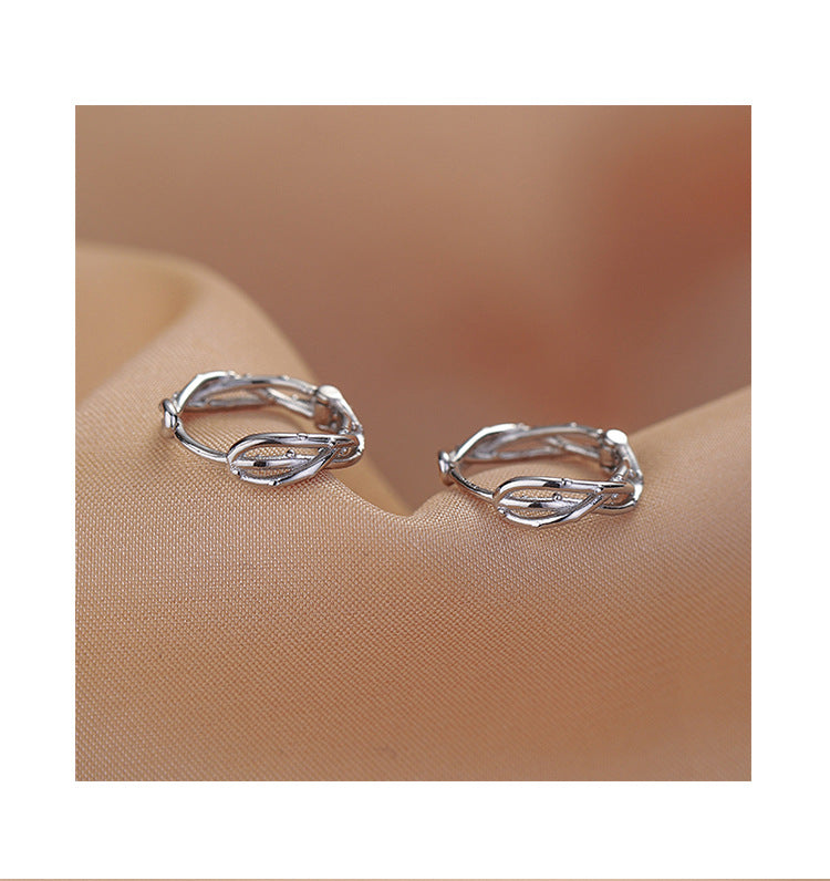 Luxury High-grade Twist Clip Geometric U-shaped Ear Buckle