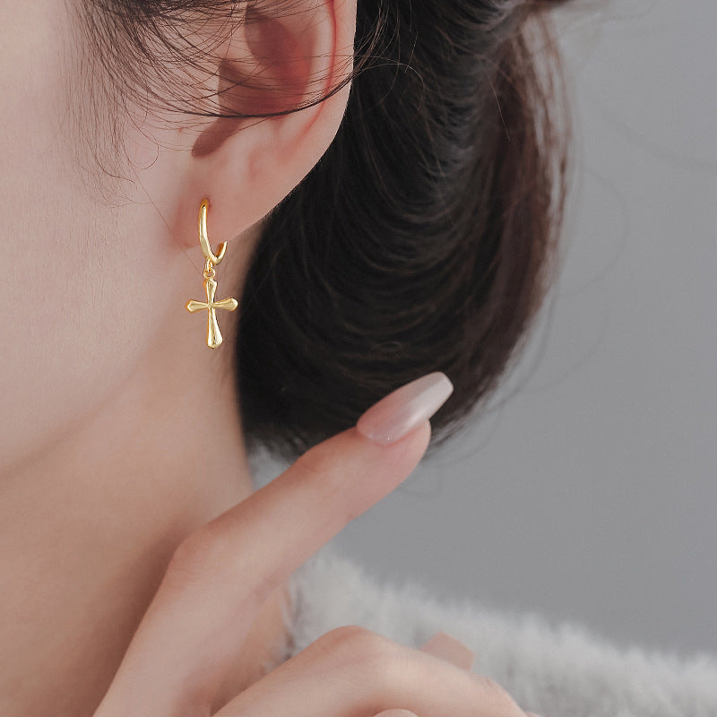Cross Affordable Luxury Fashion Gold Clip Ear Buckle