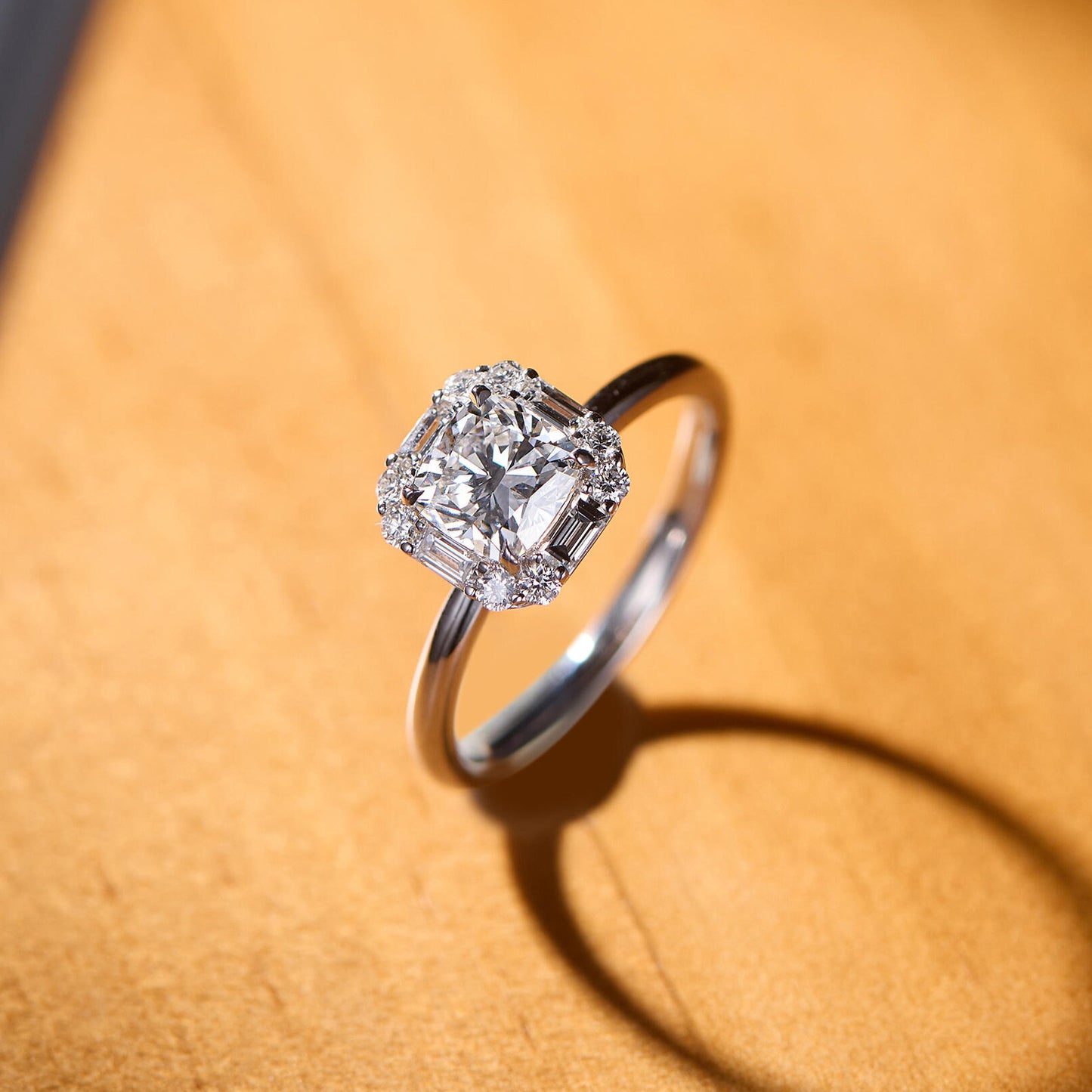 Flash Princess Fang Lei Dean Cut Ring
