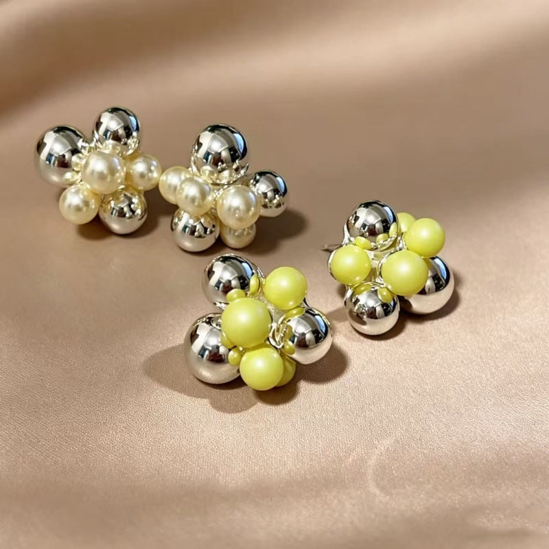 Retro Custard Bubble Ball Design High-grade Three-dimensional Bud Fashion Earrings