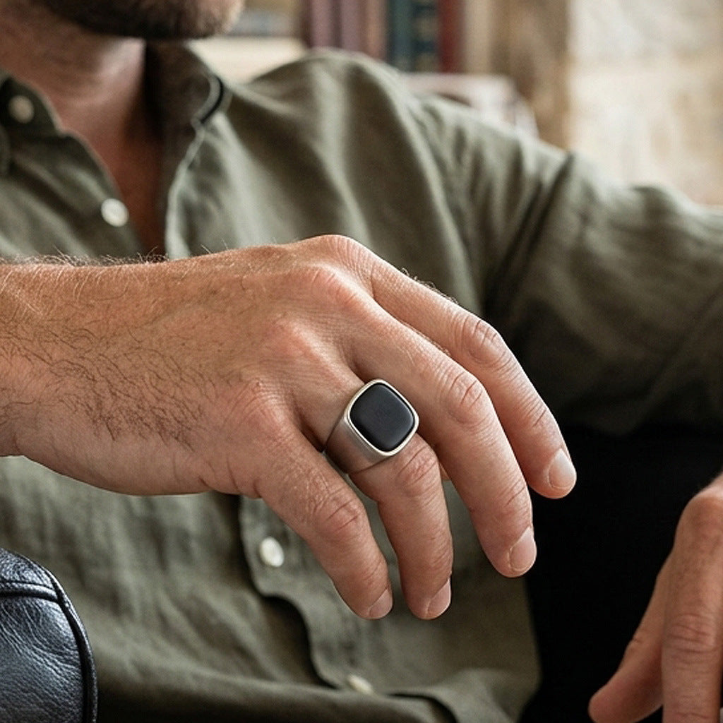 Men's Personality Retro Natural Gemstone Titanium Steel Ring