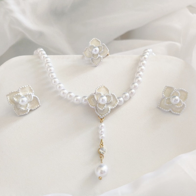 Attractive Casual Women's Special Interest Light Jewelry Set