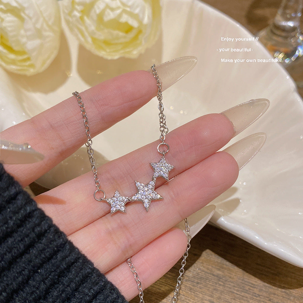 Luxury Fashion Simple Design High-grade Clavicle Necklaces