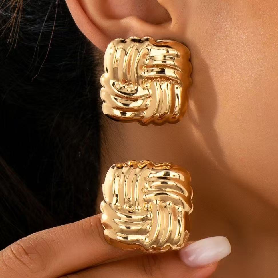 Women's Fashion Geometry Pattern Square Texture Simple Personalized Suitable For Stud Earrings