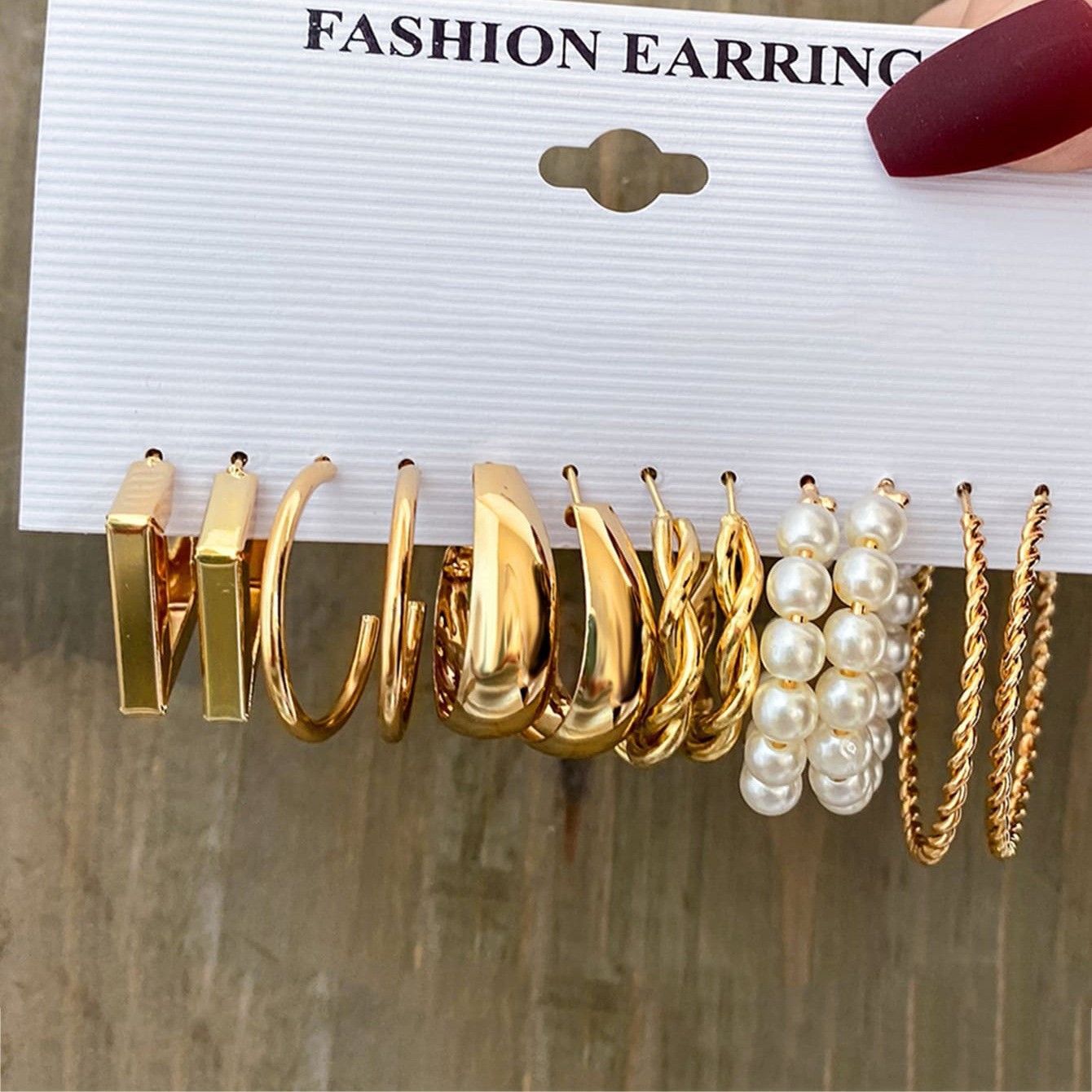 Women's Pearl Alloy Square Geometric Combination Earrings