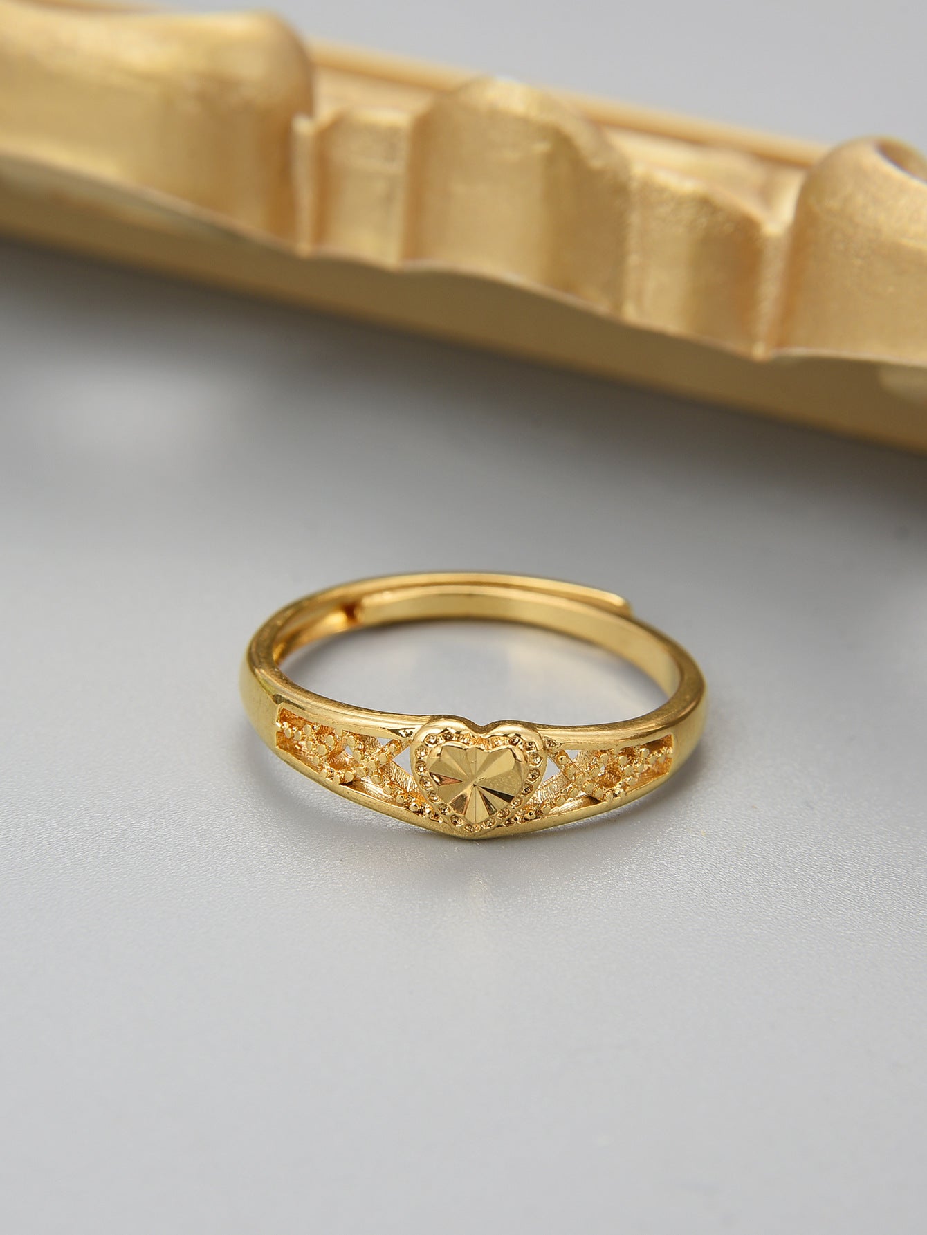 Placer Gold Open Female Live Model Plated Rings