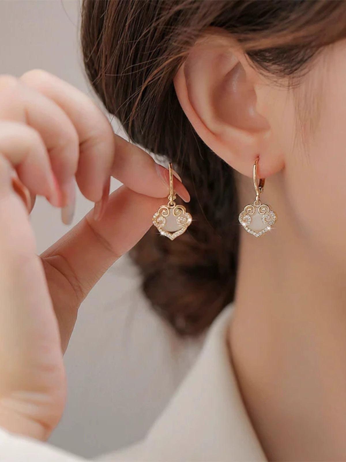 Women's For Auspicious Jade Chinese Cloud Retro Red Stud Earrings