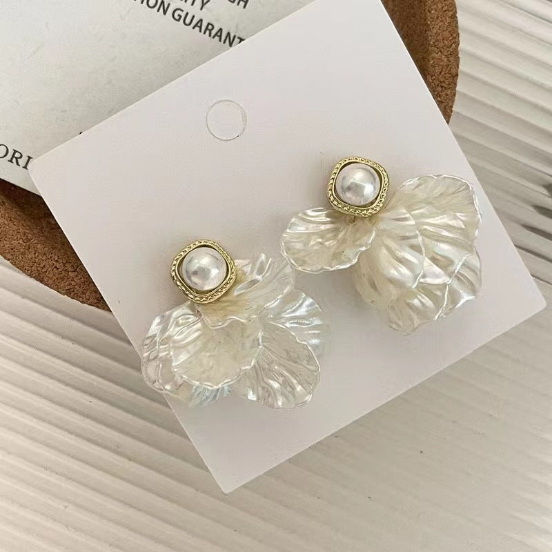 Sweet Pearl Flower Petals Long Sier Needle Fairy Temperamental Rings